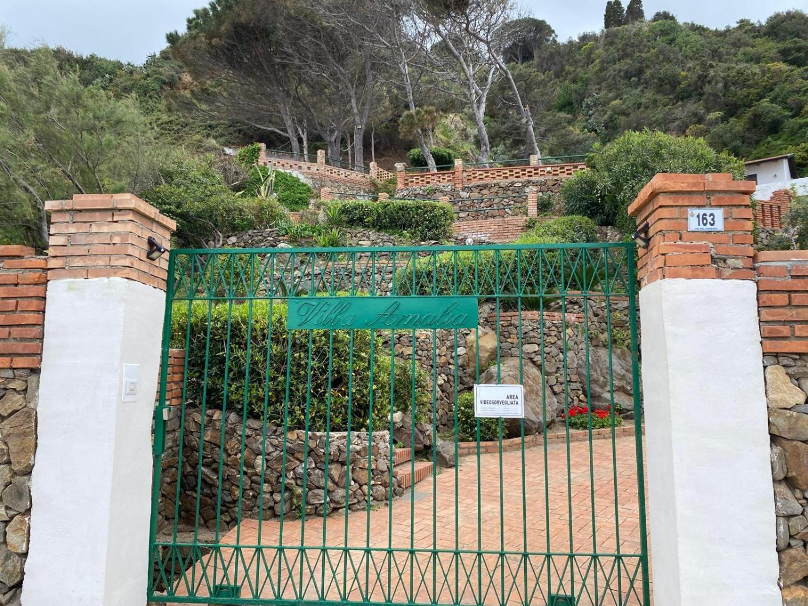 Villa Amalia Sul Mare Messina Ngoại thất bức ảnh